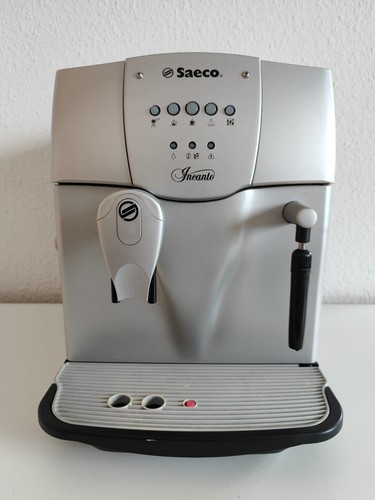 KAFFEEVOLLAUTOMAT/KAFFEEMASCHI