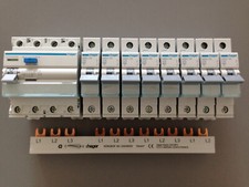 Hager FI CDA440D + 8x Hager