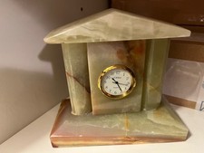 Schreibtisch (oder Regal) Uhr aus Marmor, Casiouhr defekt