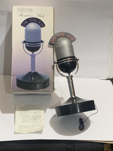Vintage radio form eines - vintage,