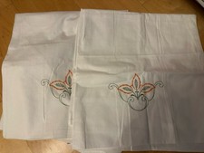 2 Kopfkissenbezüge - Aussteuer - Retro -alt - 80x80 cm - weiß - Stickerei