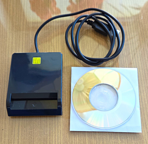 Smartcard-/Chipkartenleser