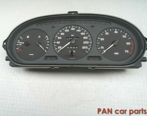 Renault megane 96 - megane, i