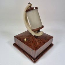 Seltene braune Vintage Bakelit