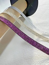 Glänzendes glänzendes