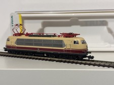 MINITRIX Spur N E-Lok 103