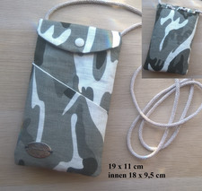 Handytasche Hülle zum umhängen Handmade Handarbeit Stoff Camouflage Upcycling