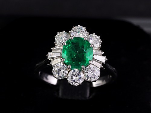 Wertvoller smaragd brillant - wertvoller,