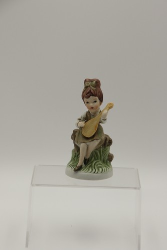 Porzellan figur sitzende - porzellan,