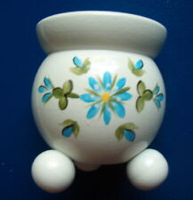 schwedischer Kugelleuchter drei Beine weiss  Kerzenständer Blumenmotiv Flagge