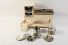 C25Z23- Vintage Märklin Puppen Herd mit Töpfen Geschirr Eisenblech