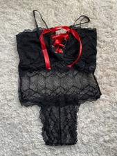 Transparenter Spitzen Bodysuit