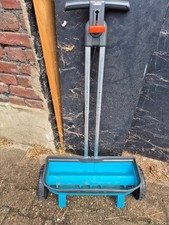 GARDENA Streuwagen L Streubreite 57cm top  wegen Gartenaufgabe zu verkaufen