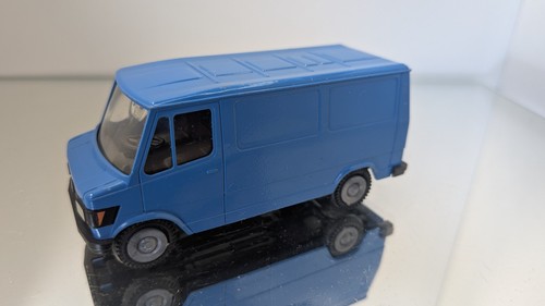 Conrad mercedes benz 207d - mercedes,