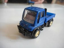HCmmer Mercedes Unimog in Blue