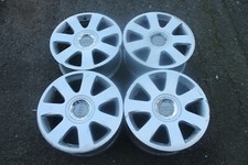 4 x AUDI A4 8H B6 8H0601025E ALUFLEGEN, FELGEN 16 ZOLL Nr. 293