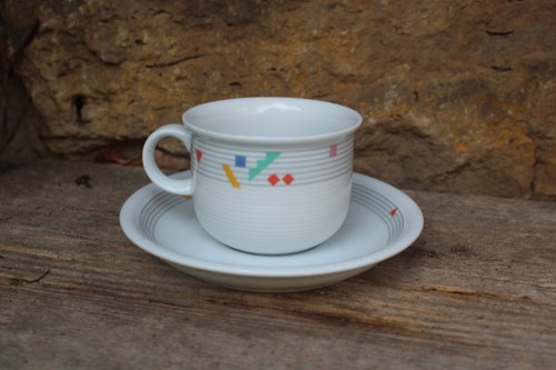 Kaffeetasse mit untertasse - kaffeetasse,