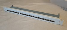 Patchfeld / Patchpanel 24-Port Cat.6 lichtgrau Rackeinbau