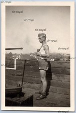 Luftwaffe Soldat mit Fernglas
