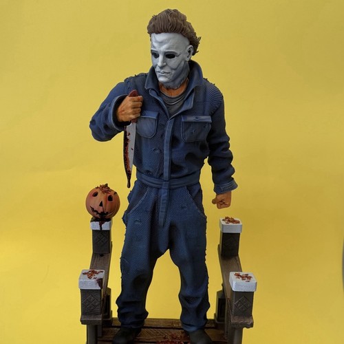 Michael myers statue halloween - michael,