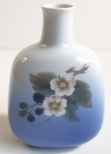 Royal Copenhagen Vase Brombeere Brombeerzweig Blume 288 4G4G AV Porzellan Vtg.