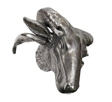 X großer Wandmontierter