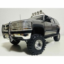 Ertl/Chey Suburban 1/18