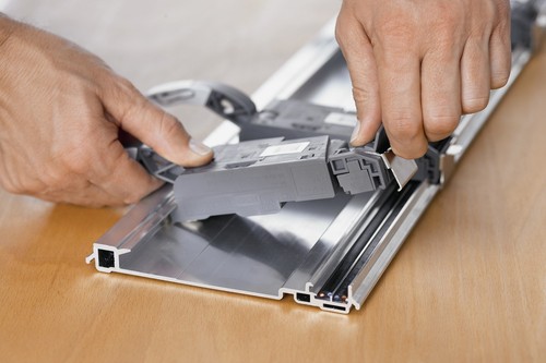 Blum servo drive - blum, servo-drive