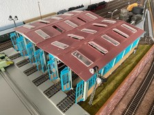 Lokschuppen Kibri_H0_mit