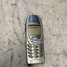 Mercedes W204 W212 Telefonplatte Nokia  Aufnahme Handyhalterung A2048230011