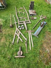 Flaschenzug, Reihenzieher, Pferdedeichsel, Spitzhacken, Wäschestampfer ... antik