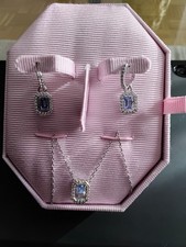 Swarovski Schmuck Set- Kette und Ohrringe 