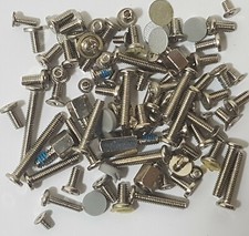 Screws Schrauben und Kleinteile aus Notebook Medion MD6200