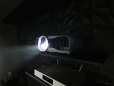 Epson EH-TW9200W Enhanced Light Power Edition Beamer