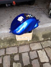 Kawasaki ZX 10R 04 05 Tank