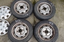 Felgen / Reifen vom Daihatsu Cuore 145/70/R12 mit Blende.Selbstabholer Hattingen