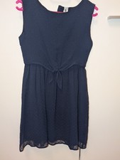 Mädchen Kleid Gr.134 Yigga