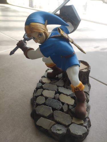 Figur statue f4f first - figur,
