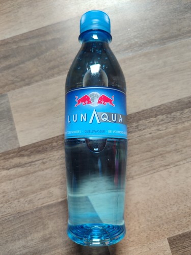 Red bull mond wasser - bull, lunaqua