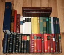 41 Bücher, Romane, Erzählungen, Klassiker, Werke in LEDER gebunden. Konvolut.