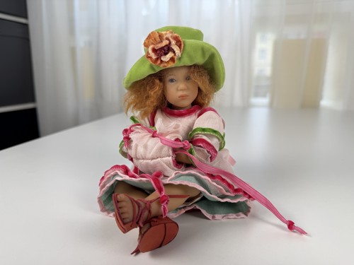 Annette himstedt puppe club - puppe,