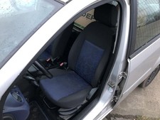 Ford Fiesta JD3 JH1 ab05 Sitz