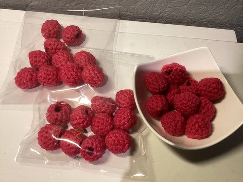 Gehäkelte himbeeren - himbeeren, –
