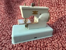 Kindernähmaschine, Casige