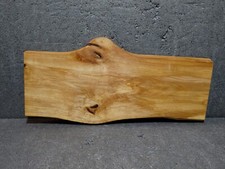  Baumkante, Holzdeko, Holzscheibe, Holzbrett, Brett, Baumscheibe, Gestockte Erle