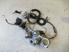 BMW F 650 CS Scarver (2) EZ03 Schlosssatz Gabelbrücke Zünd Tank Sitzbank Schloss