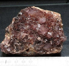 Amethyst XX, Hämatit