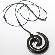 Halskette Spirale Rosenholz