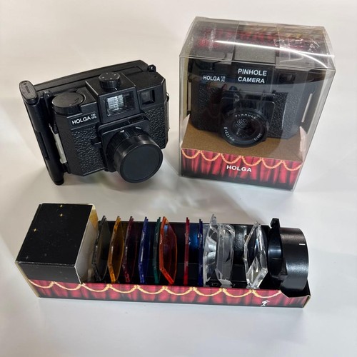 Holga 120cfn polaroid back - polaroid,