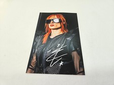 BECKY LYNCH WWE WRESTLING